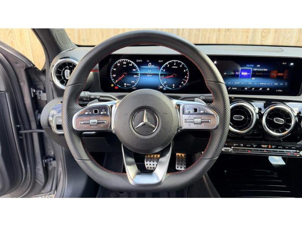Mercedes-Benz A-Klasse 180 AMG Line 56244155-3.jpg | Autocenter Hein